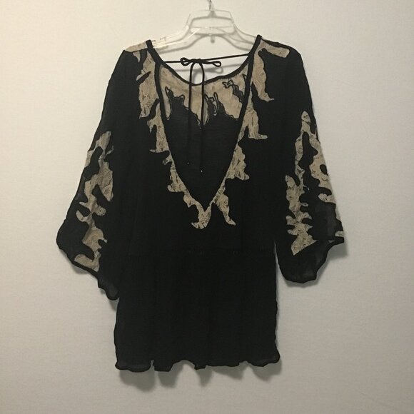 Ecote Semi-Sheer Deep V Back Tunic with Lace Size L - Picture 8 of 12